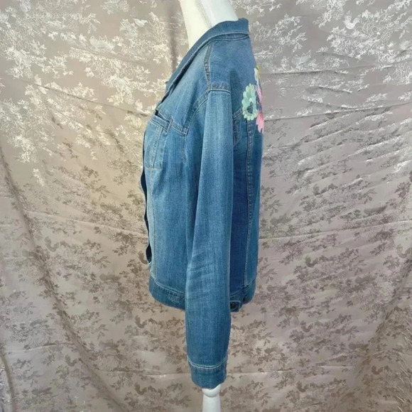 SOLD Anthropologie Pilcro and the Letterpress Amore Floral Embroidered Denim - Picture 4 of 9